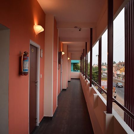 Ak Sea View Residency Hotel Pondicherry Esterno foto